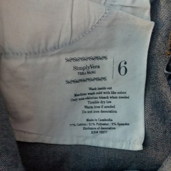 Simply Vera Wang Jeans - Picture 3 of 3